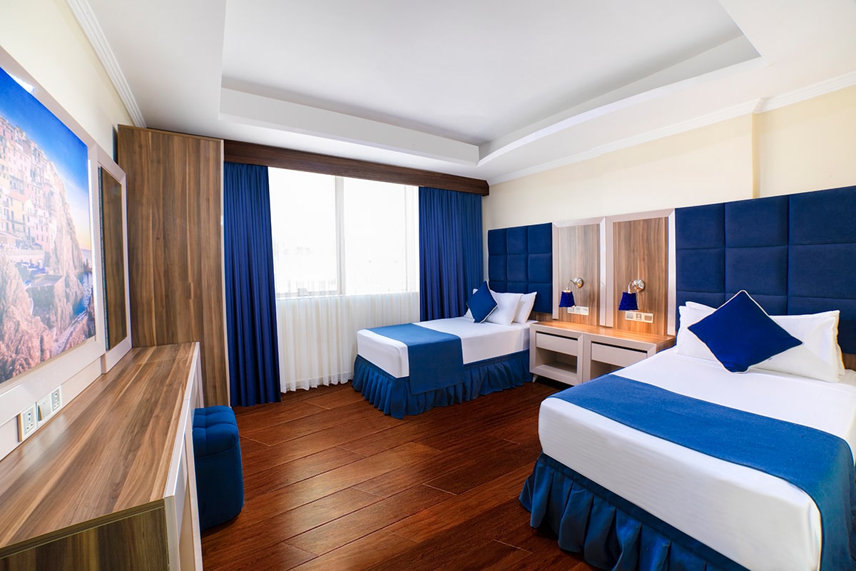Swiss-Blue-Al-Zahara-_-Suit-With-Double-Room-3-min